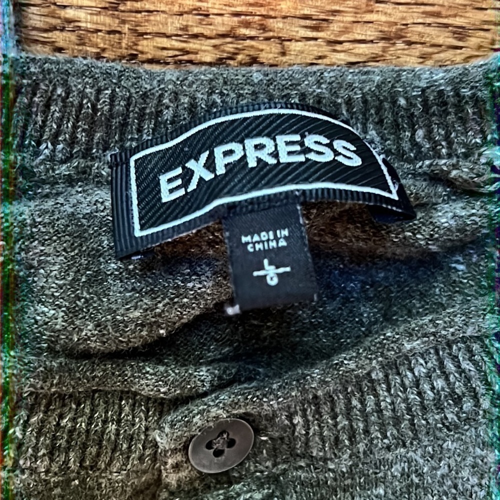 Express Shirt - Picture 7 of 7
